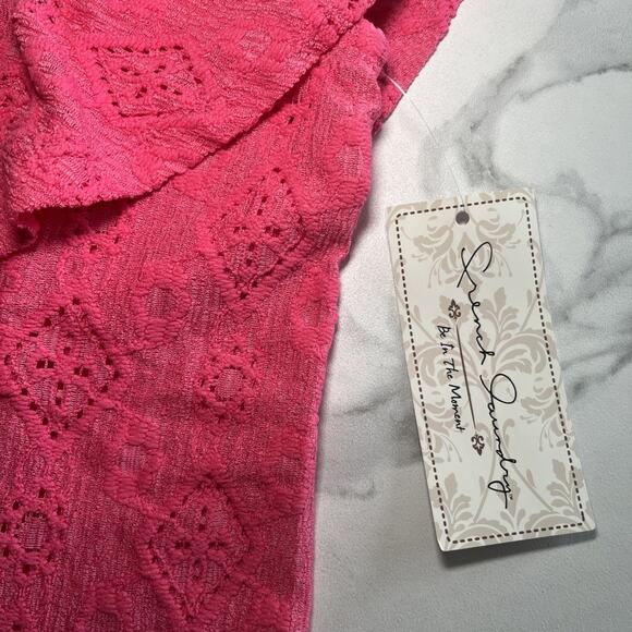 French Laundry Plus Size 2X Pink V Neck Short Ruffle Sleeve Blouse Embroidered - Picture 3 of 11